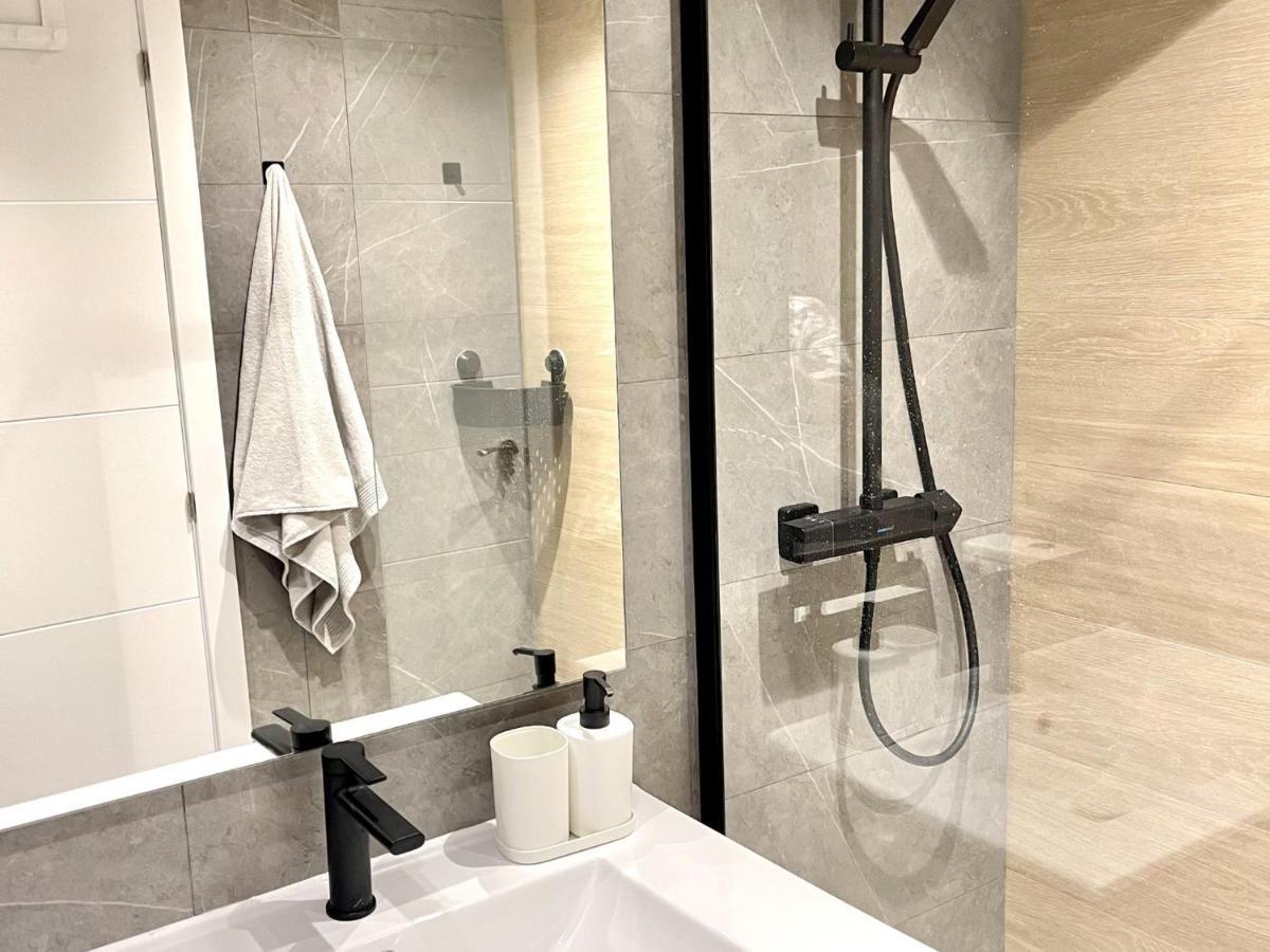 Apartbeach Michelangelo De Luxe Climatizado Y Junto Playa 08 Salou Kültér fotó