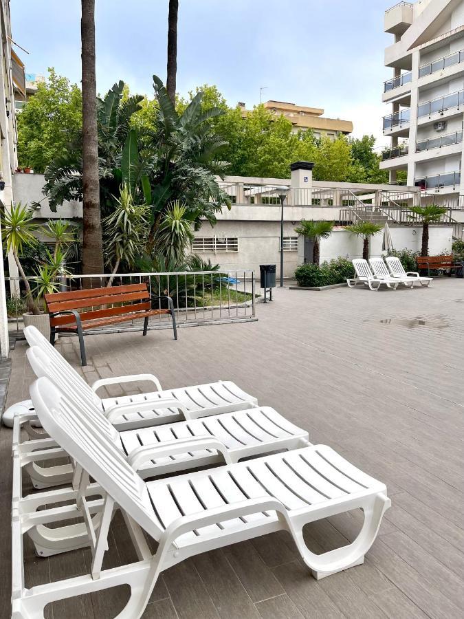 Apartbeach Michelangelo De Luxe Climatizado Y Junto Playa 08 Salou Kültér fotó
